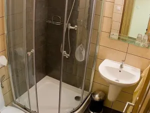 Pronájem bytu 1+kk, Uherské Hradiště, Velehradská třída, 25 m2