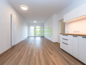 Pronájem bytu 3+kk, Praha - Čakovice, Danielova, 72 m2