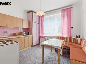 Pronájem bytu 2+1, Sokolov, Jednoty, 62 m2