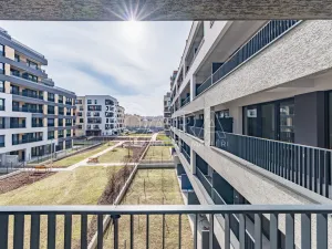 Pronájem bytu 1+kk, Praha - Hloubětín, Poděbradská, 39 m2