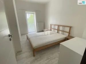 Pronájem bytu 1+1, Dobřany, Palackého, 35 m2