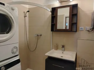 Pronájem bytu 2+1, Znojmo, Jarošova, 53 m2