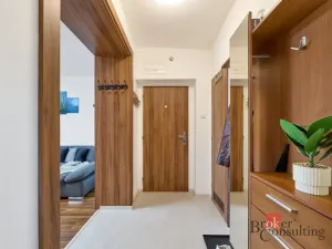 Pronájem bytu 3+1, Pardubice - Svítkov, Kostnická, 67 m2