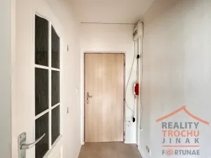 Pronájem bytu 1+1, Hradec Králové, Hrubínova, 39 m2