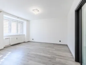 Prodej bytu 2+1, Kladno, gen. Píky, 62 m2