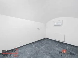 Pronájem - jiné, Plzeň - Jižní Předměstí, Husova, 110 m2