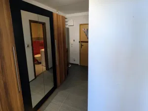 Pronájem bytu 2+kk, Praha - Černý Most, Vašátkova, 45 m2