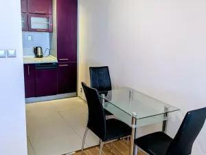 Pronájem bytu 2+kk, Praha - Černý Most, Vašátkova, 45 m2