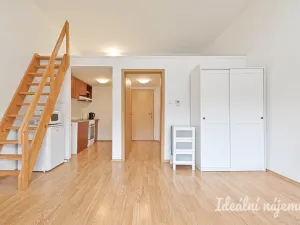 Pronájem bytu 1+kk, Adamov, Osvobození, 30 m2