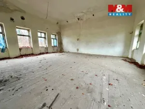 Prodej komerční nemovitosti, Kryry - Běsno, 490 m2