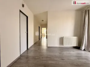 Pronájem bytu 3+1, Vracov, náměstí Míru, 107 m2