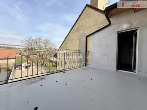 Pronájem bytu 3+1, Vracov, náměstí Míru, 107 m2