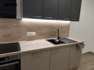 Pronájem bytu 2+kk, Karlovy Vary, Moskevská, 70 m2
