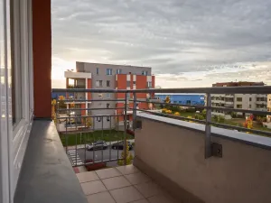 Pronájem bytu 1+kk, Praha, Milotická, 35 m2