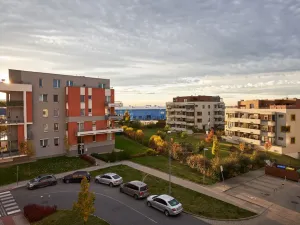 Pronájem bytu 1+kk, Praha, Milotická, 35 m2