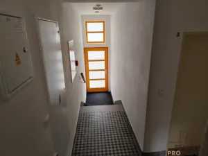 Pronájem bytu 3+kk, Znojmo, nám. Kpt. Otm. Chlupa, 65 m2