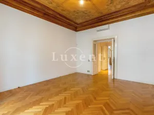 Pronájem kanceláře, Praha - Josefov, Pařížská, 138 m2