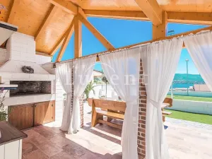 Prodej vily, Zadar, Chorvatsko, 410 m2