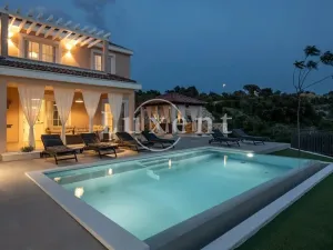 Prodej vily, Rogoznica, Chorvatsko, 220 m2