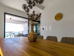 Prodej vily, Rogoznica, Chorvatsko, 280 m2