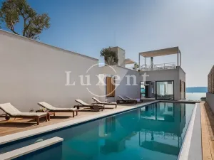 Prodej vily, Omiš, Chorvatsko, 298 m2