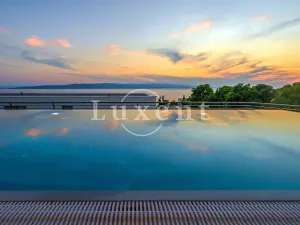 Prodej vily, Makarska, Chorvatsko, 400 m2