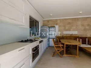 Prodej vily, Bol, Chorvatsko, 72 m2