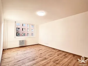 Pronájem bytu 2+kk, Nymburk, Topolová, 43 m2