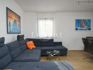 Prodej bytu 5+kk, Vodice, Chorvatsko, 94 m2