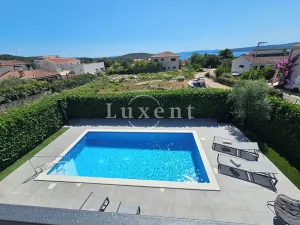 Prodej rodinného domu, Milna, Chorvatsko, 172 m2