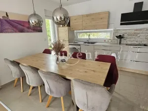 Prodej rodinného domu, Krk, Chorvatsko, 220 m2