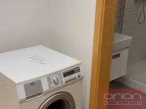 Pronájem bytu 1+kk, Praha - Žižkov, Husitská, 48 m2