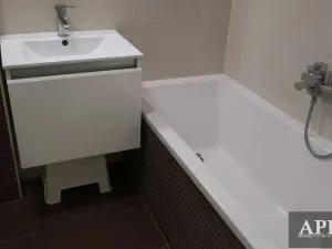 Prodej bytu 3+1, Uherský Brod, Neradice, 80 m2