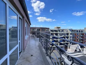 Prodej bytu 6+kk a větší, Pomorie, Bulharsko, 176 m2