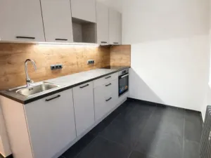 Pronájem bytu 2+1, Praha - Michle, Michelská, 54 m2