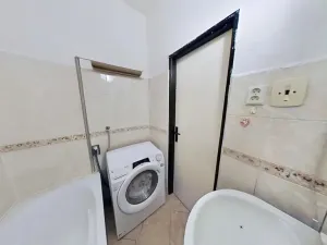 Pronájem bytu 3+1, Jersín, 70 m2