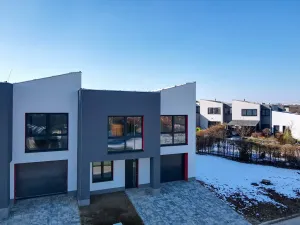 Prodej rodinného domu, Rajhrad, 182 m2