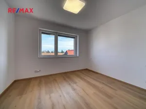Pronájem bytu 2+kk, Nymburk, Bobnická, 52 m2