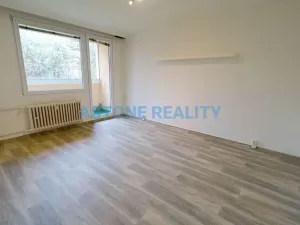 Pronájem bytu 1+1, Praha - Krč, V Štíhlách, 39 m2