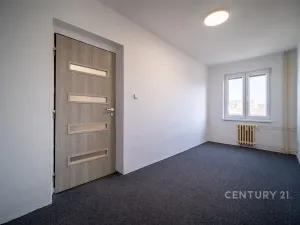 Pronájem bytu 3+1, České Budějovice - České Budějovice 5, Karla Tomana, 68 m2