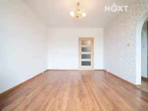 Prodej bytu 3+1, Jindřichův Hradec, Kosmonautů, 69 m2