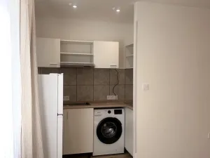 Pronájem bytu 1+kk, Karlovy Vary, Sokolovská, 24 m2