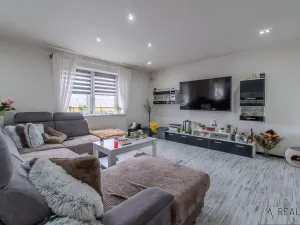 Prodej rodinného domu, Ostrava, Haškova, 200 m2