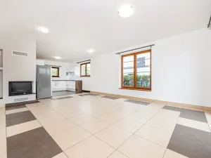 Pronájem rodinného domu, Horoměřice, Rabochova, 250 m2