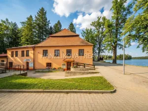 Prodej vícegeneračního domu, Chlum u Třeboně, Hejtmanská hráz, 1253 m2