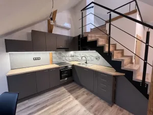 Pronájem bytu 2+kk, Olomouc, Hněvotínská, 80 m2