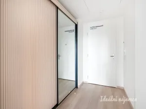 Pronájem bytu 1+kk, Praha - Hloubětín, Poděbradská, 40 m2