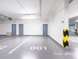 Pronájem bytu 1+kk, Praha - Hloubětín, Poděbradská, 32 m2