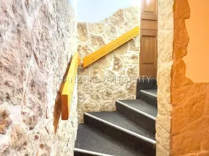 Pronájem obchodního prostoru, České Budějovice, Dvořákova, 80 m2