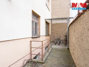 Prodej bytu 1+1, Poděbrady, Komenského, 36 m2